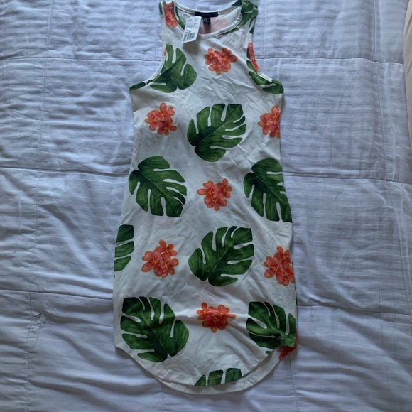 Forever 21 Tropical Print Dress - Picture 1 of 9